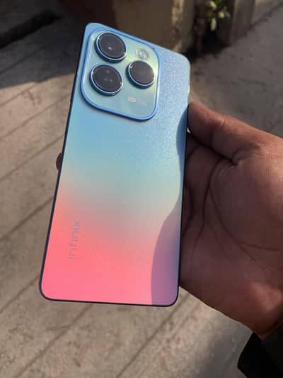 Infinix Hot 40 Pro