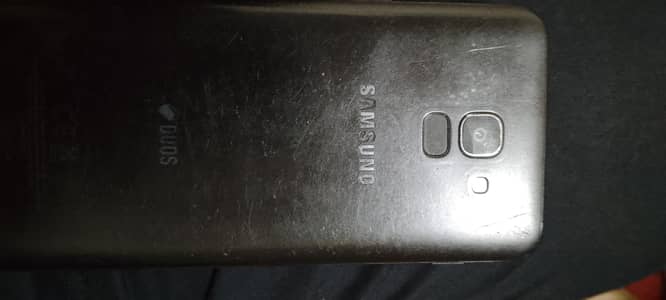 Samsung j6 3 GB . . 32 GB Rom finger print ok ha Koi Masala nai ha