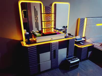 Modern 3-Piece Bedroom Set self import it
