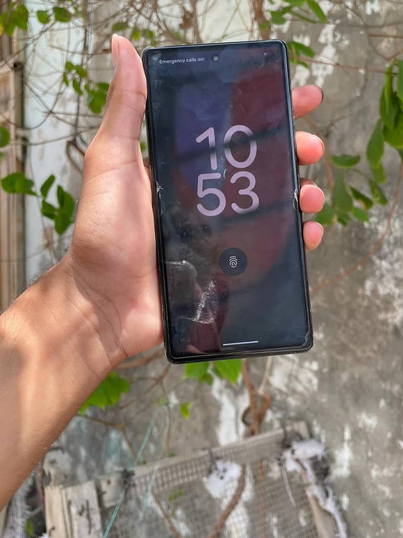 Google Pixel 6a 5