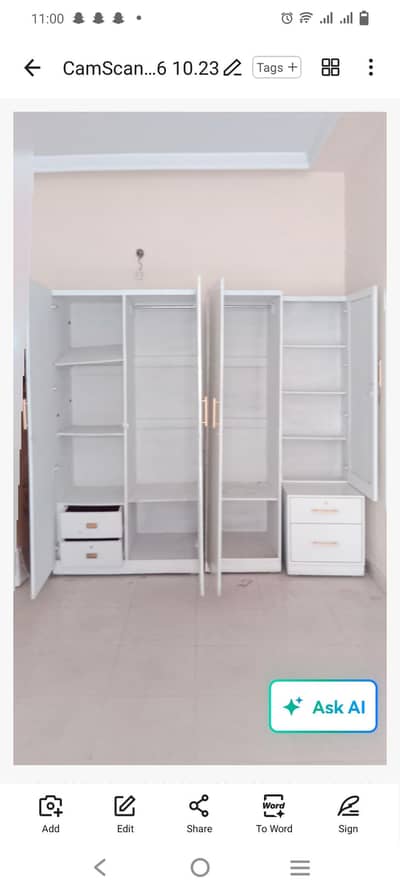 Taali wood wardrobe Excellent condition