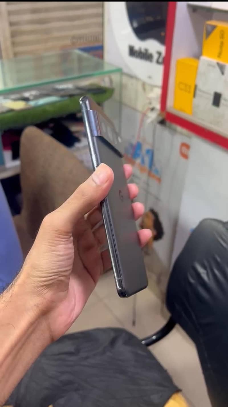 Google Pixel 8 Pro 1