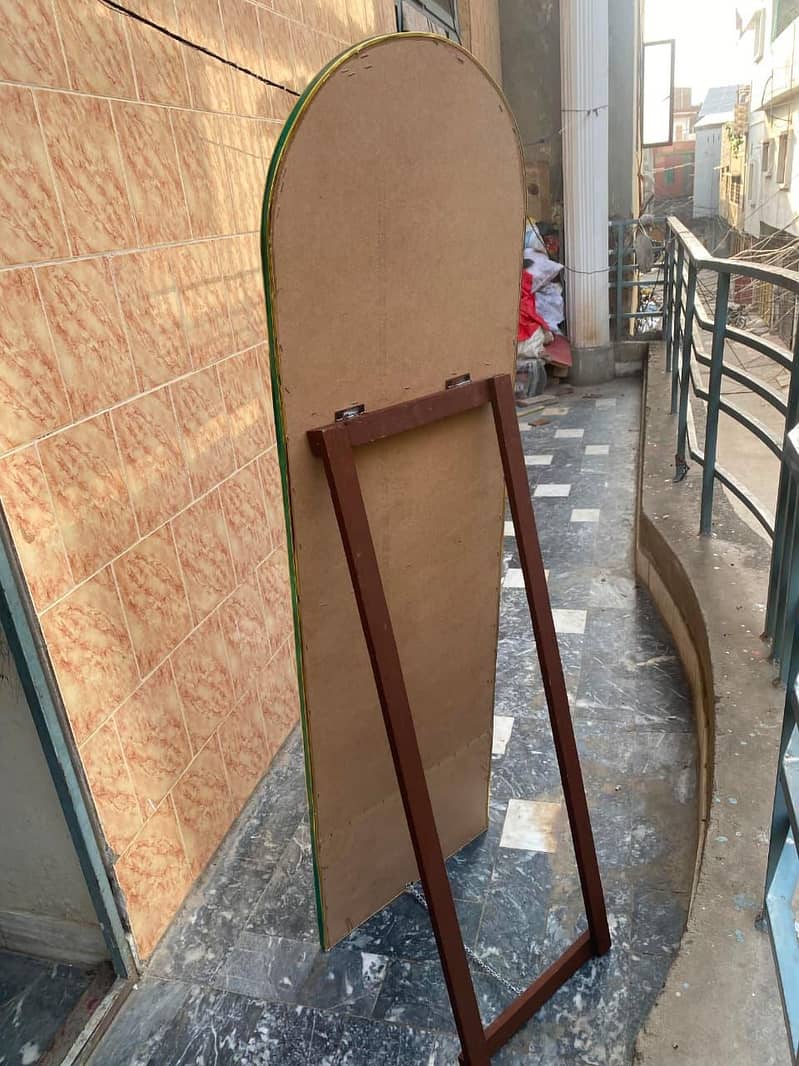 standing mirror 1
