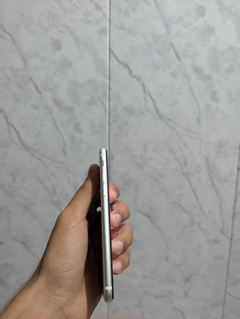 Apple iPhone SE 1