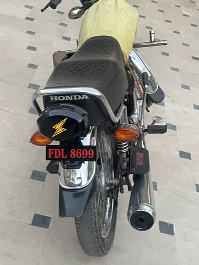 125 new model