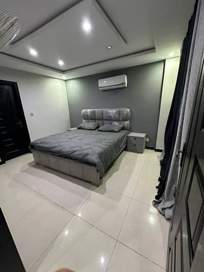 Executive stort stay apartment behria town Lahore 03001893480