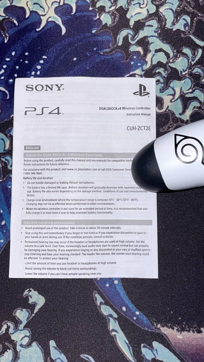 PS4 Wireless Controller Complete Box Pack | Excellent Condition 2