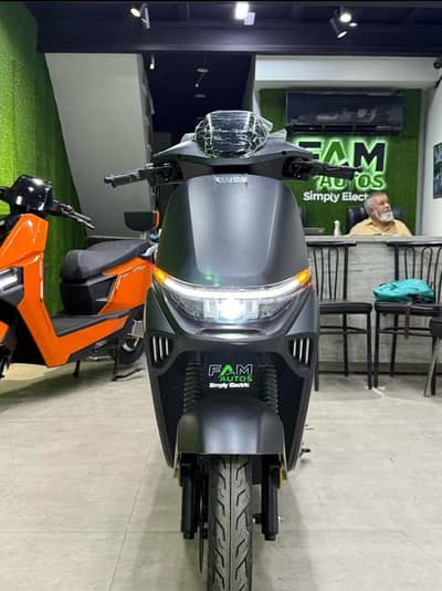 Evee S1 Electric Scooty New 2026 Model