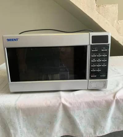 Orient  microwave oven like new condition