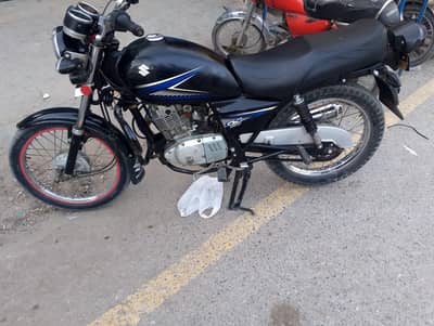 szuki 150 lush bik totally original