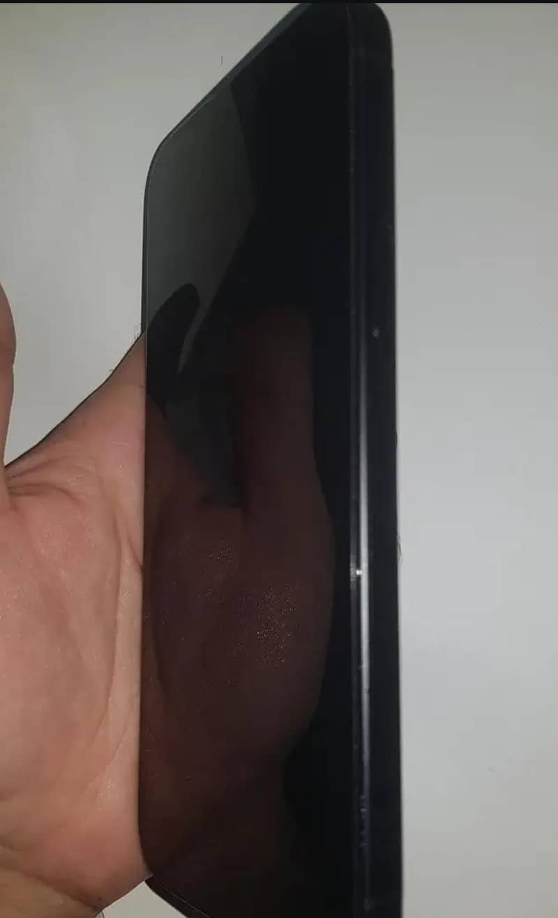 iPhone 15 Plus 3