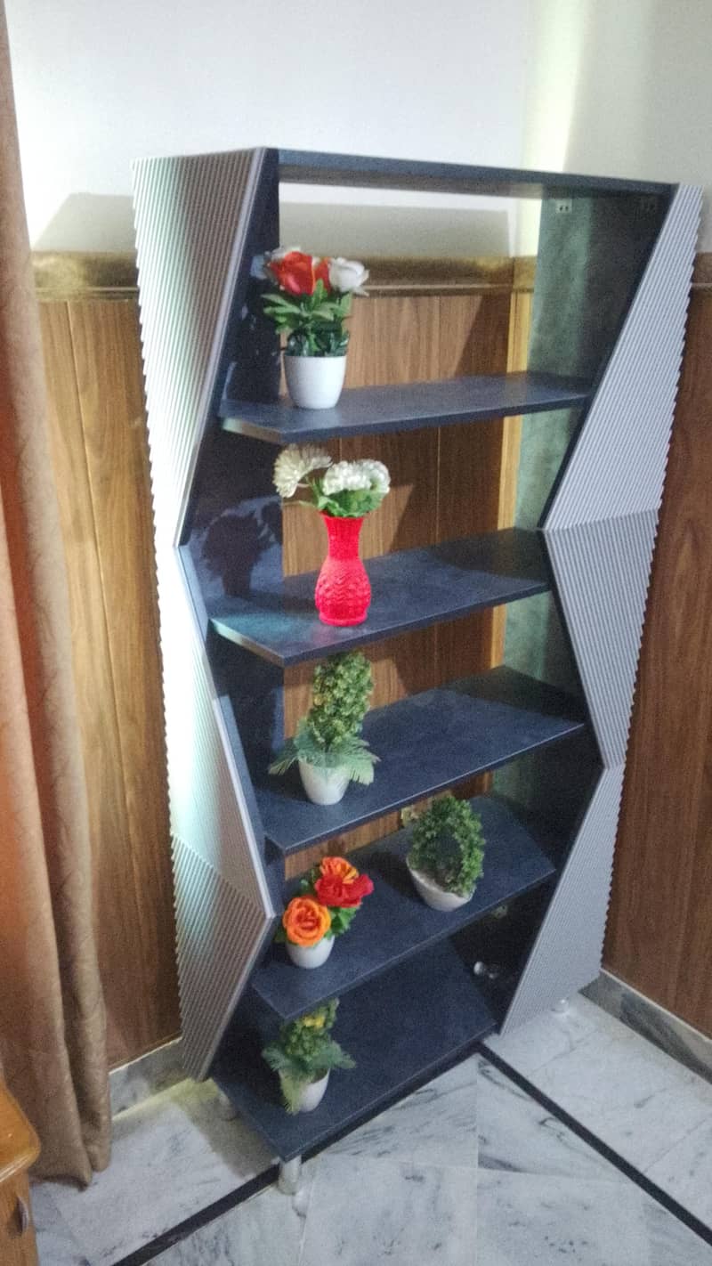 book Rack 0