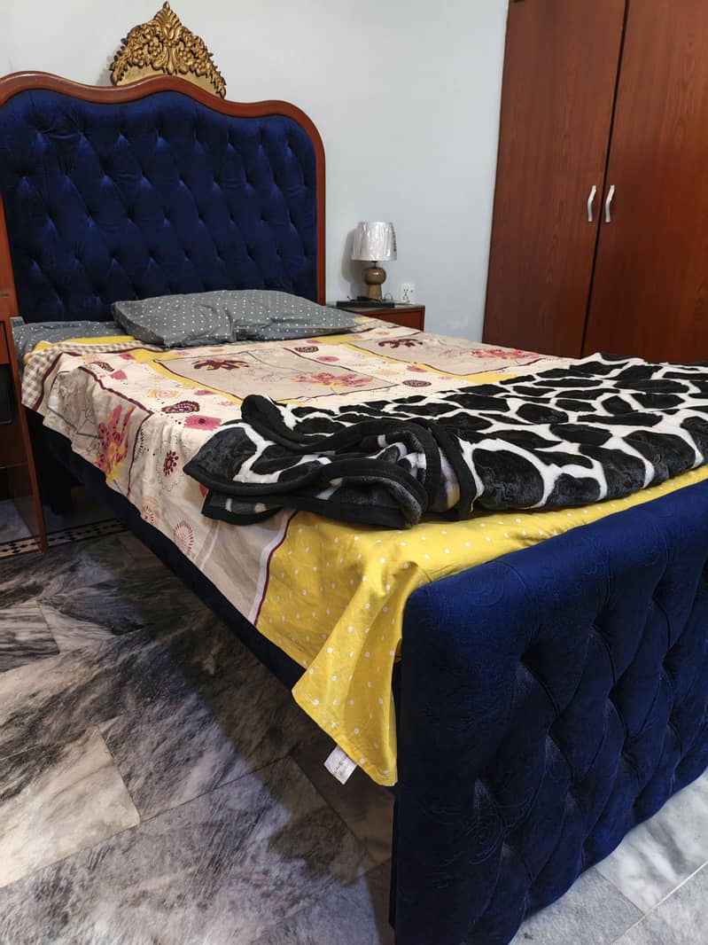 Single Bed 1