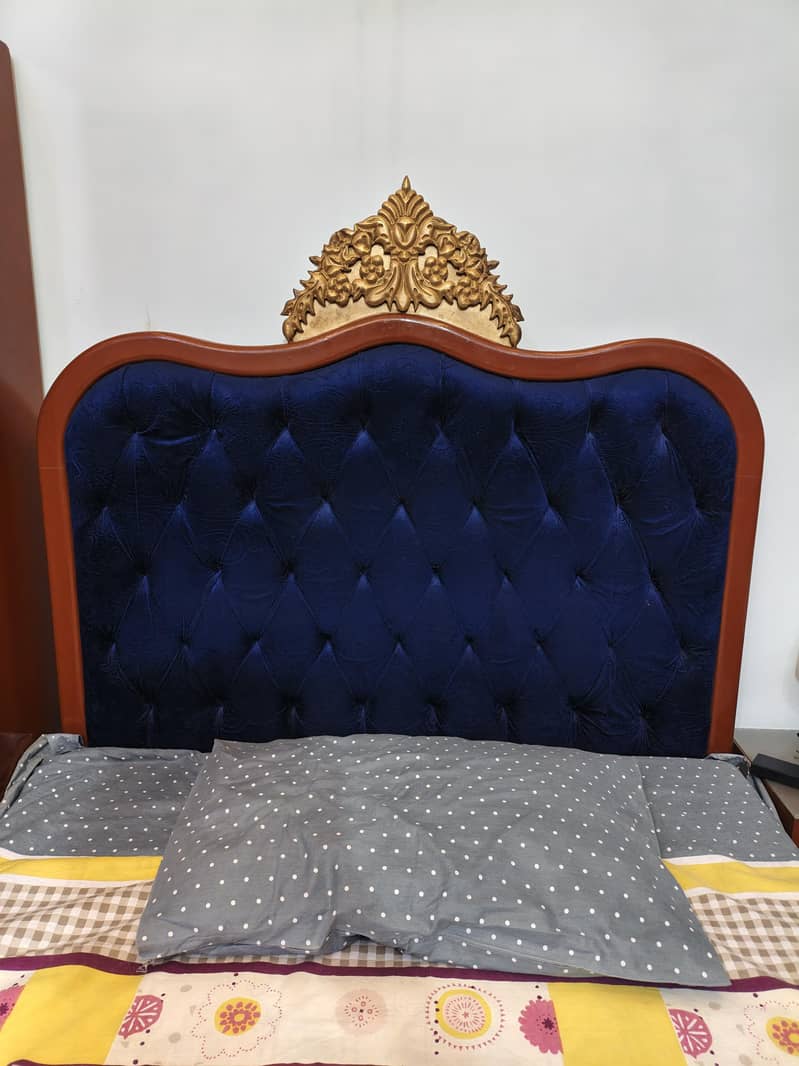 Single Bed 2