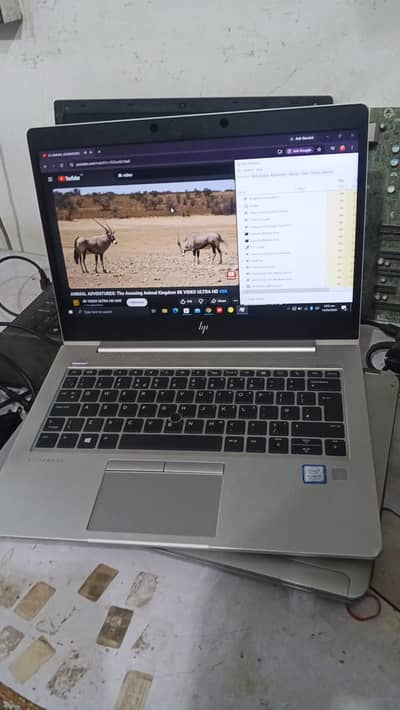 Hp Elitebook core i. 5 8th genration new logo 8 gb ram 128 nvmi all o