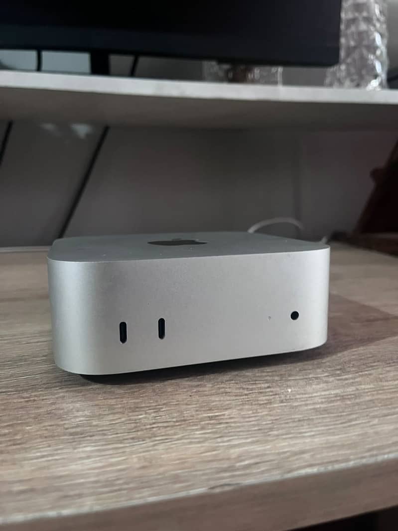 Mac Mini M4 4