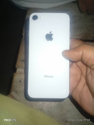 Apple iPhone 8