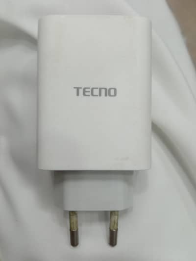 Used tecno camon 20 original charger 33 watt