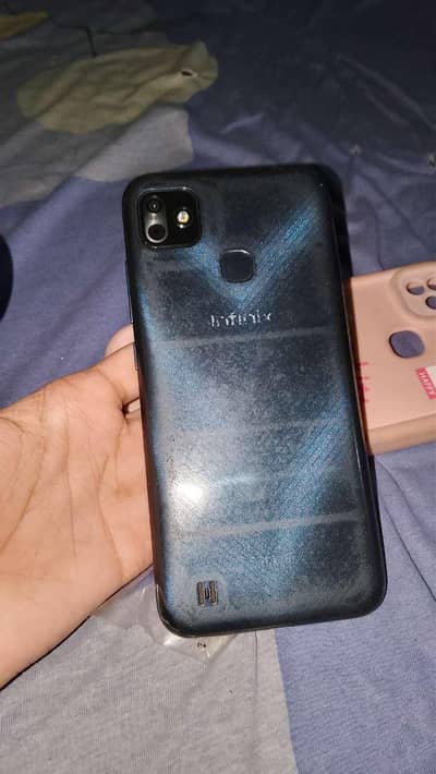 infinix,smart 6hd 2/32pta Approved good battery