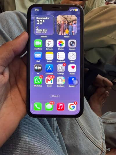 iphone 11 Non Pta, 64 GB, 83% Battery Health