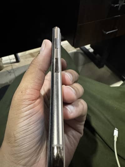 Iphone xs pta gold color original battery replace original panel