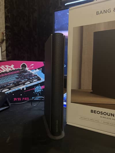 Bang & Olufsen BEOSOUND EMERGE - Wireless Speaker - Black Anthracite