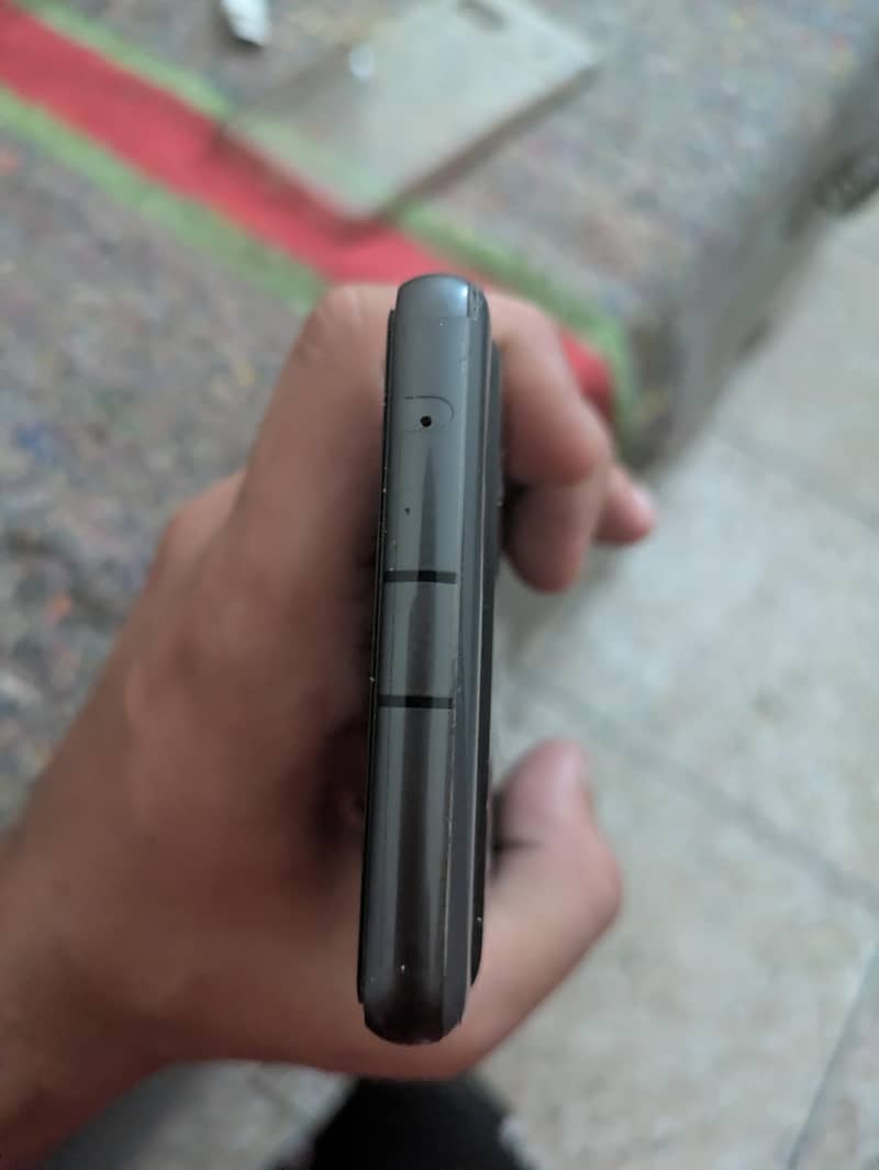 google pixel 7a 3