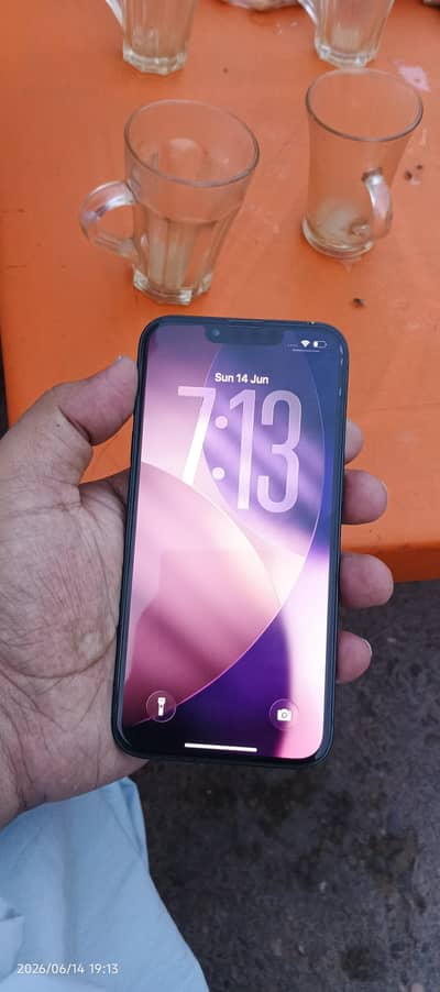 Apple iPhone 13 jv 128 . . . . betry helth 98