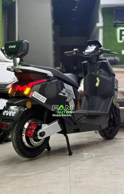 Evee S1 Air Lithium Electric Scooty New 2026 Model