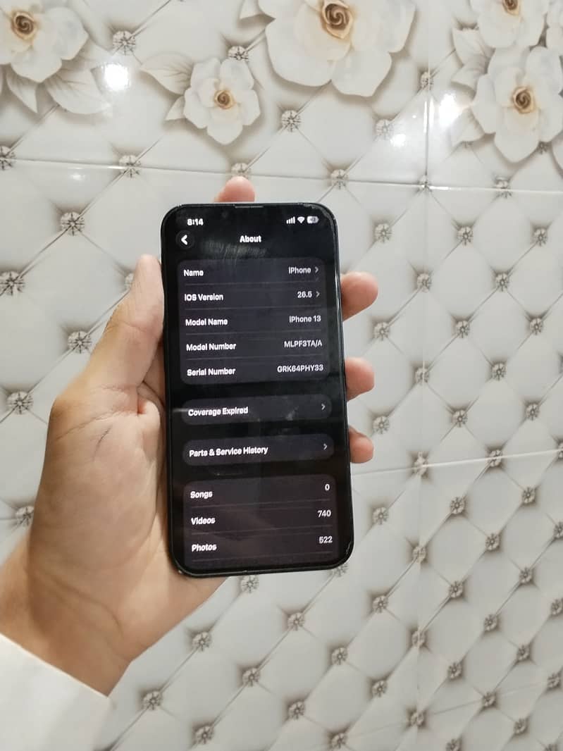 Apple iPhone 13 2