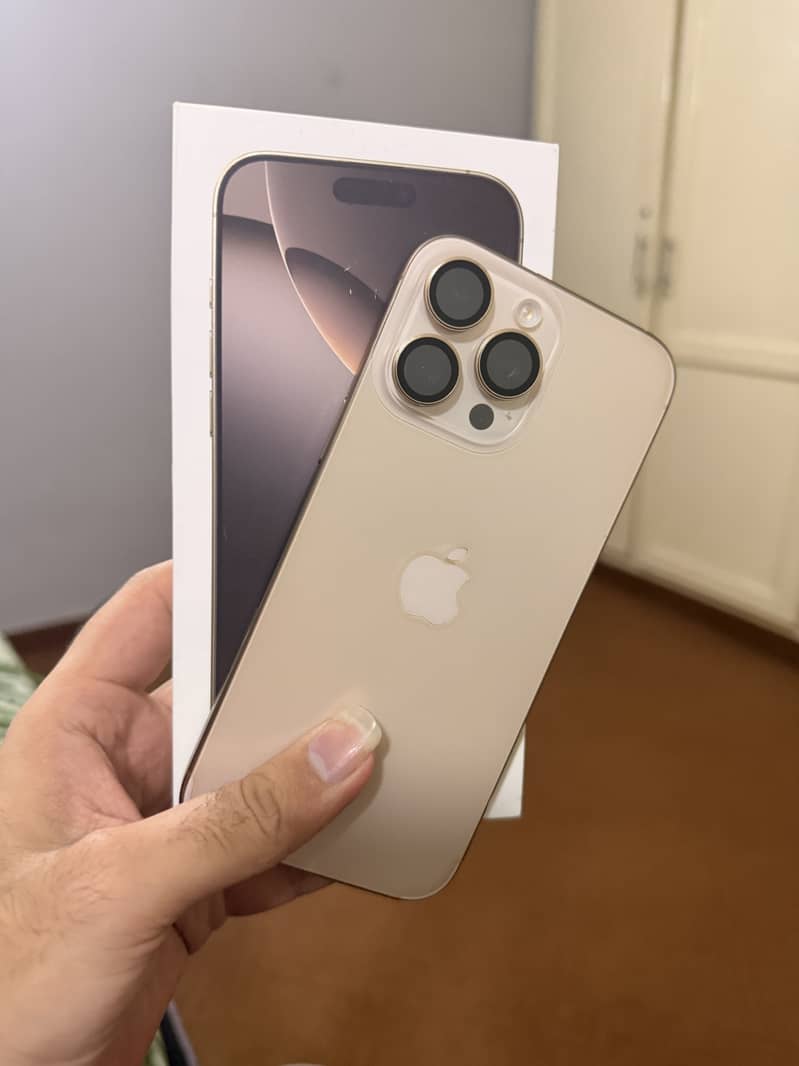 iPhone 16 Pro Max 0