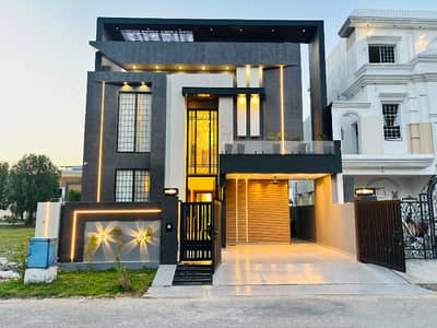 Double Height park Facing 10 Marla House for sale City Housing Gujranwala
