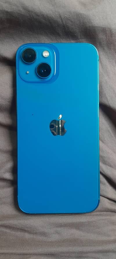 Apple iPhone 13
