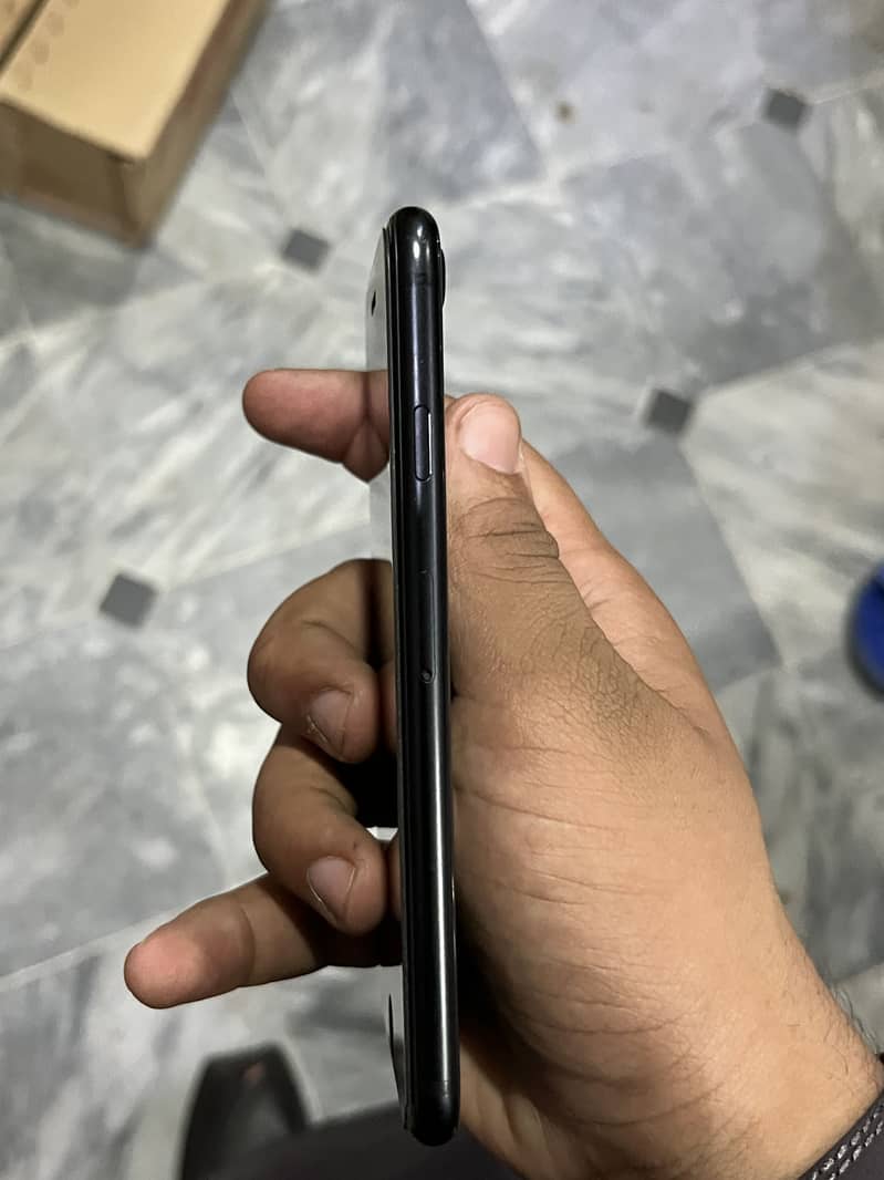 Apple iPhone SE 5