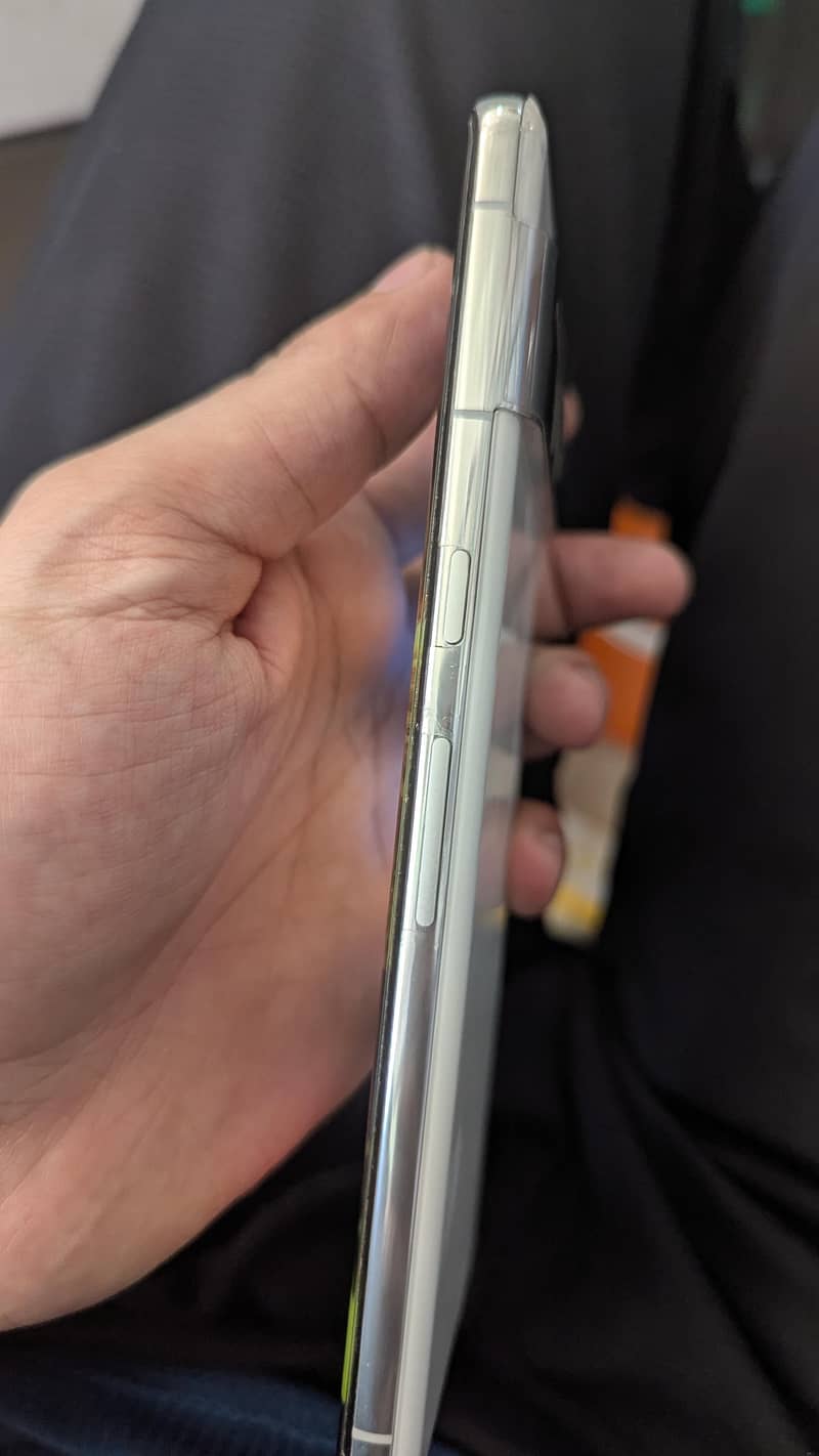 Google Pixel 7 Pro 2
