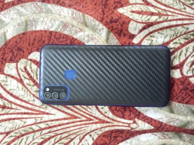 Samsung Mobile M21