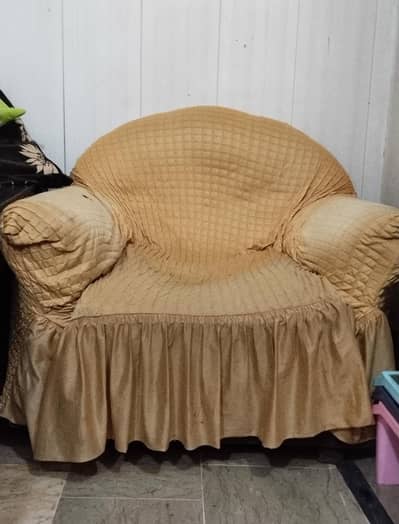 3+2+1 sofa sale urgent 03214895787