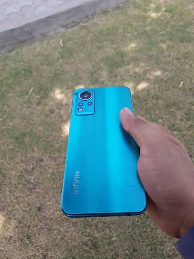 Infinix Note 11