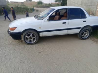 Mitsubishi Lancer 1989