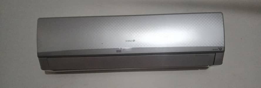 Gree 1.5 invertor ac