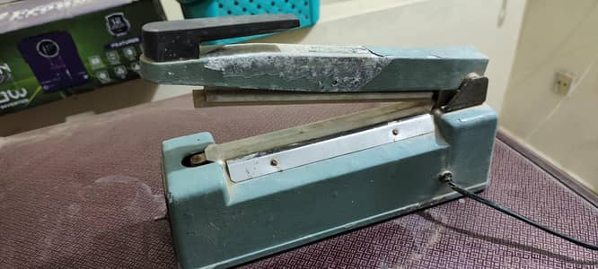 Plastic Sealing Machine - Hand Impulse Sealer - 8 Inch