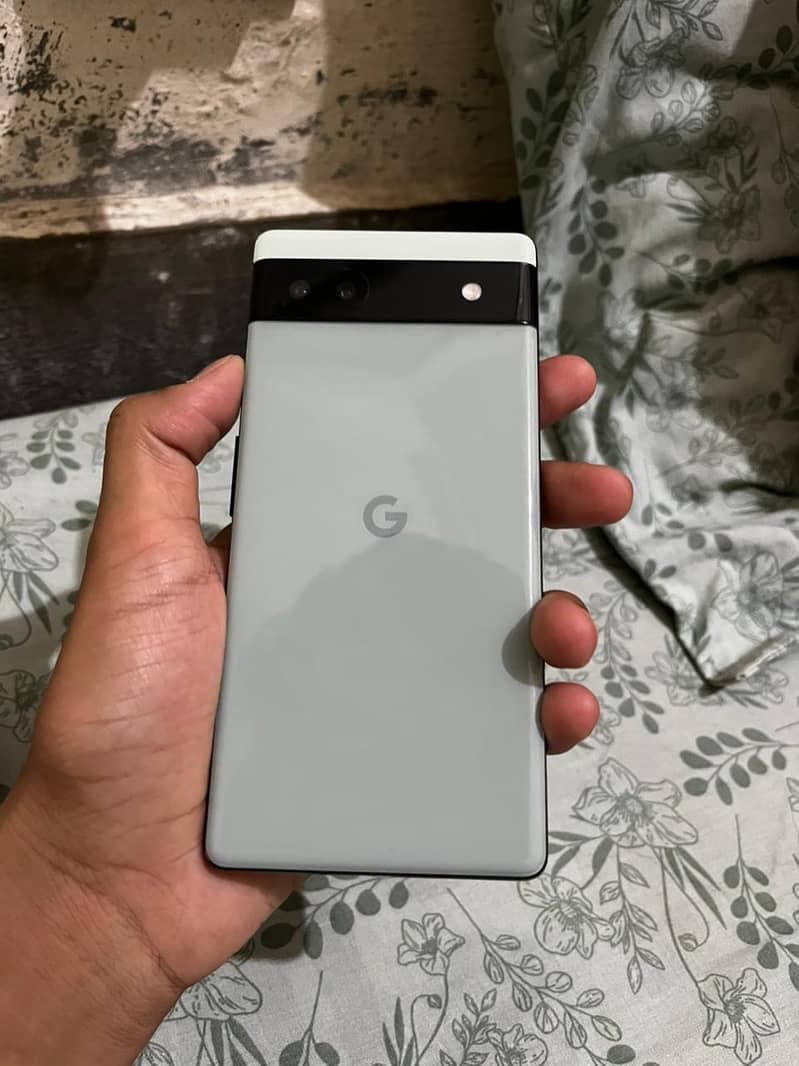 Google Pixel 6a 3