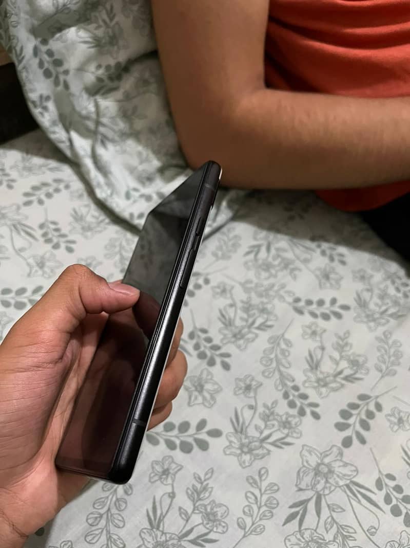 Google Pixel 6a 4