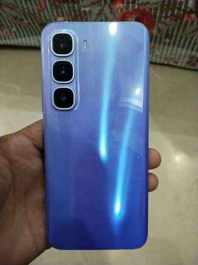 Infinix Hot 60 Pro + 8+8 ram 256 memory