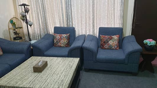 5 Seater Sofa with central table