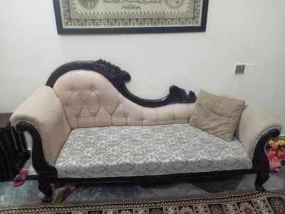 Dewan for sale