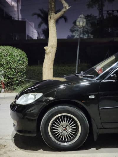 Honda Civic EXi 2005