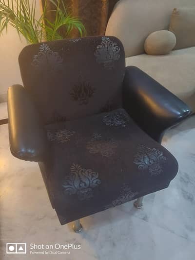very special imported chair import from u. . . what's app me. . 306-4960697