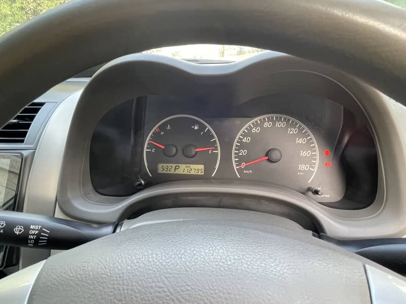 Toyota  Axio 1