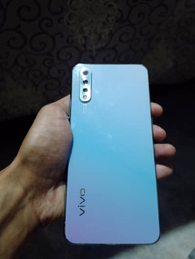 Vivo S1
